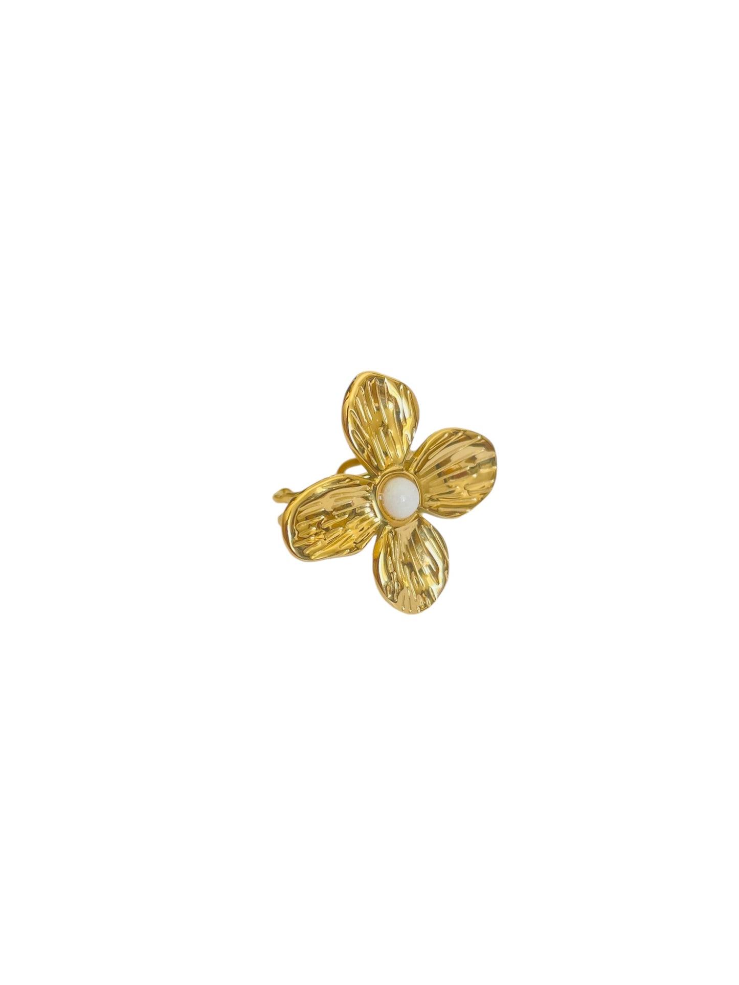 Flower with pearl Ring