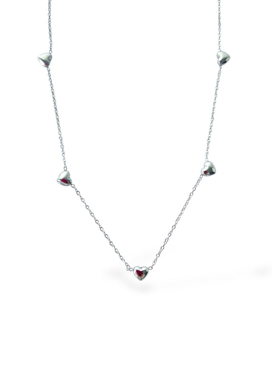 Mini corações prateados