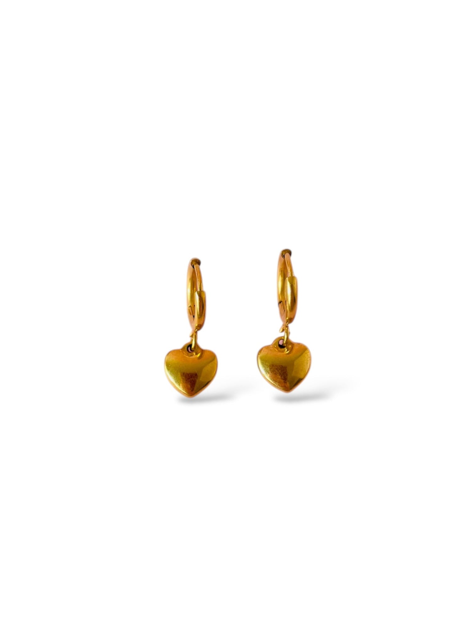 Argolas com mini corações
